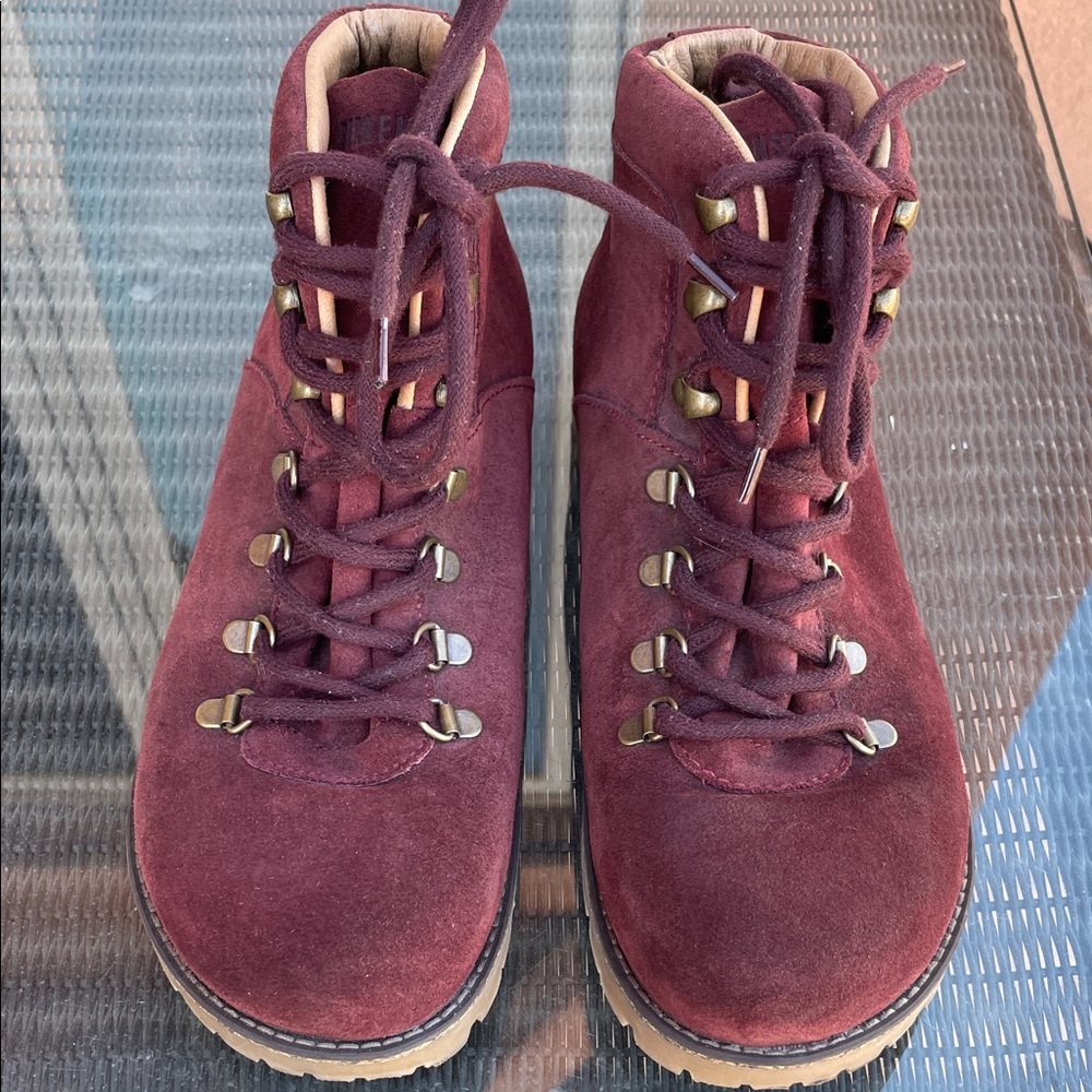 Birkenstock Burgundy Suede Lace-Up Women’s Ankle Boots.